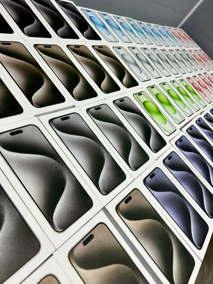 deretan iPhone