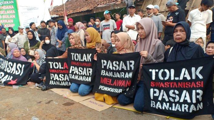 Terobosan Penting! Pemkab Bandung Janji Subsidi Pedagang Pasar Banjaran (15 Juli): Proyek Revitalisasi Lanjut!