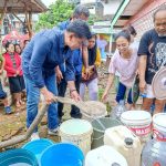 Bantuan Air Bersih Braga: 2 Tangki Tiap Hari dari Perumda Tirtawening Bantu Warga Terdampak Banjir