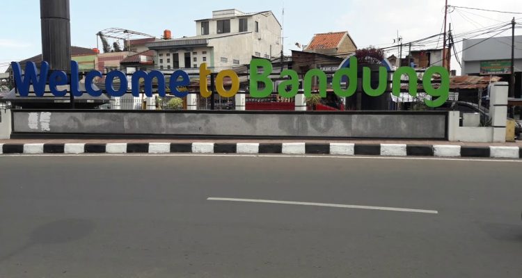 Terbanyak Ada di Bandung, Berikut 20 Kampus Terbaik di Jawa Barat Versi UniRank 2024
