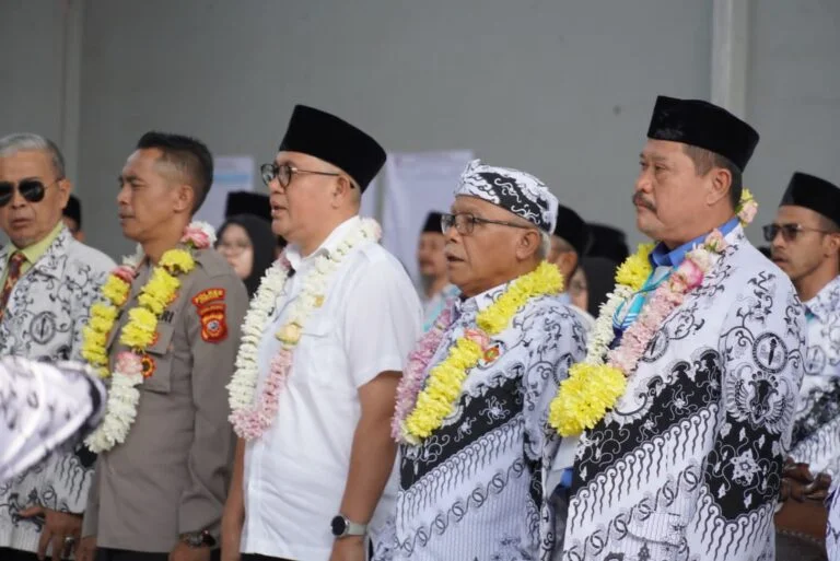 Penggunaan LAPOR Bandung Barat Naik Tajam di 2025 Penggunaan LAPOR Bandung Barat Naik Tajam di 2025