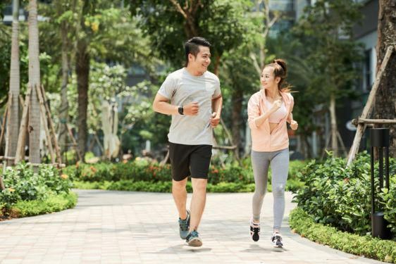 Kelihatan Konyol, Tapi Fart Walk Lebih Ampuh Lawan Stres daripada Yoga! Kelihatan Konyol, Tapi Fart Walk Lebih Ampuh Lawan Stres daripada Yoga!