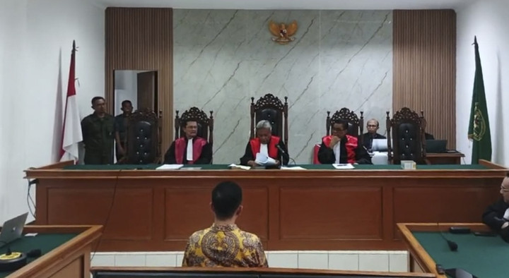 Skandal Bandung Smart City! Eks Sekda Divonis 5,5 Tahun Penjara karena Suap dan Gratifikasi Skandal Bandung Smart City! Eks Sekda Divonis 5,5 Tahun Penjara karena Suap dan Gratifikasi