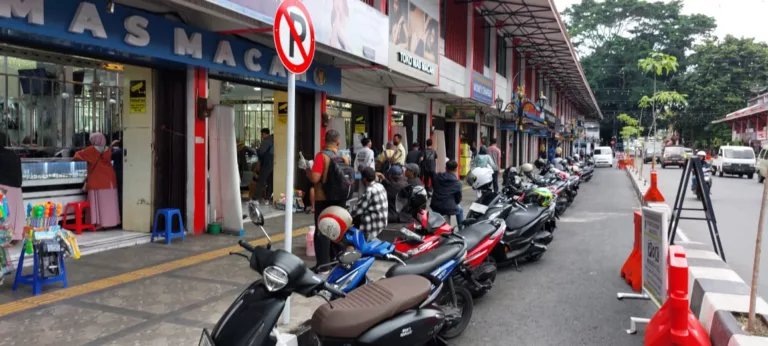 Ini Ciri Parkir Ilegal di Bandung, Warga Diminta Aktif Melapor!