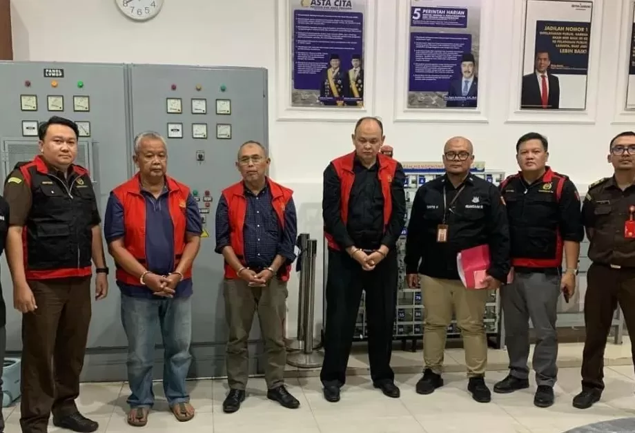 Korupsi Dana Hibah Pramuka Bandung Rp 6,5 M: Kadispora Ditahan Korupsi Dana Hibah Pramuka Bandung Rp 6,5 M: Kadispora Ditahan
