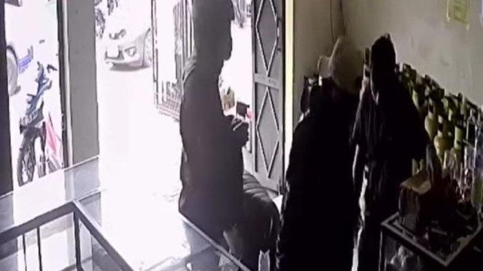 Pengeroyokan di Baleendah Bandung Gegara Utang, 2 Pelaku Ditangkap Pengeroyokan di Baleendah Bandung Gegara Utang, 2 Pelaku Ditangkap