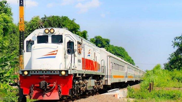 KAI Banjir Pemesan! Diskon Tiket Kereta Ekonomi Laris Manis, Cuma Sampai 31 Juli! KAI Banjir Pemesan! Diskon Tiket Kereta Ekonomi Laris Manis, Cuma Sampai 31 Juli!