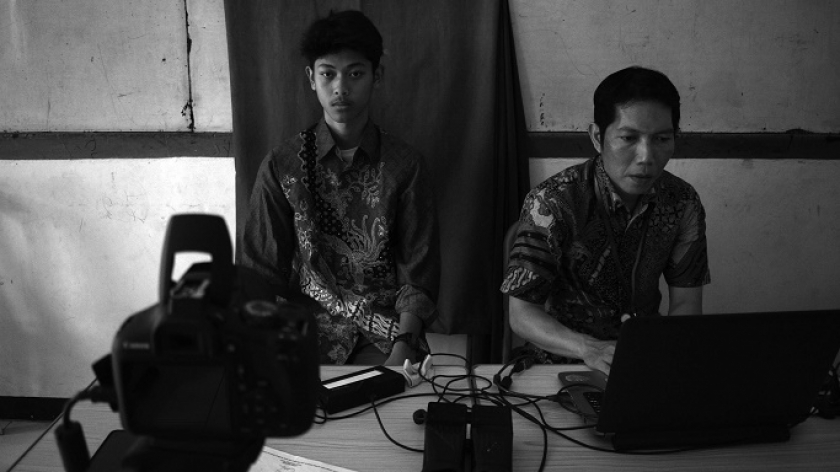 Pemilih Muda Bandung Naik Drastis, Ini Pemicunya! Pemilih Muda Bandung Naik Drastis, Ini Pemicunya!