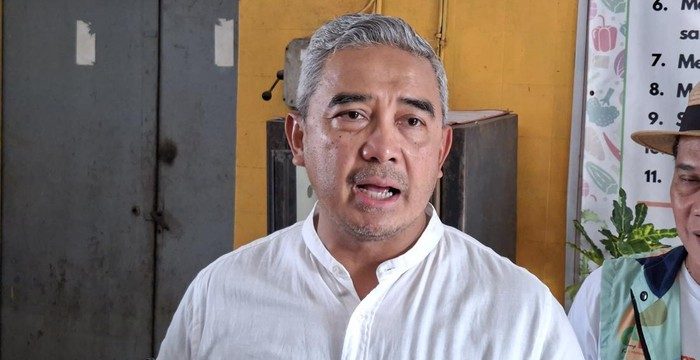 Reaktivasi Bandara Husein