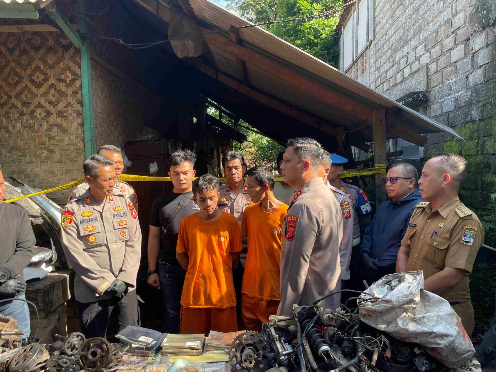 Sindikat Curanmor di Bandung Barat Dibongkar, Ratusan Motor Dikanibal Sindikat Curanmor di Bandung Barat Dibongkar, Ratusan Motor Dikanibal