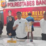 Pria Berinisial D.P. Produksi Sabu "Blue Ice" Palsu di Bandung