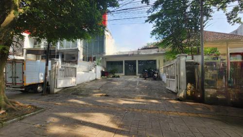 Tempat Usaha Sewa Murah di Bandung untuk PKL & UMKM Modal Kecil Tempat Usaha Sewa Murah di Bandung untuk PKL & UMKM Modal Kecil