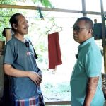 Dokter Lulusan UI Tinggal di Kolong Jembatan: Kisah Hafid yang Menemukan Makna Hidup