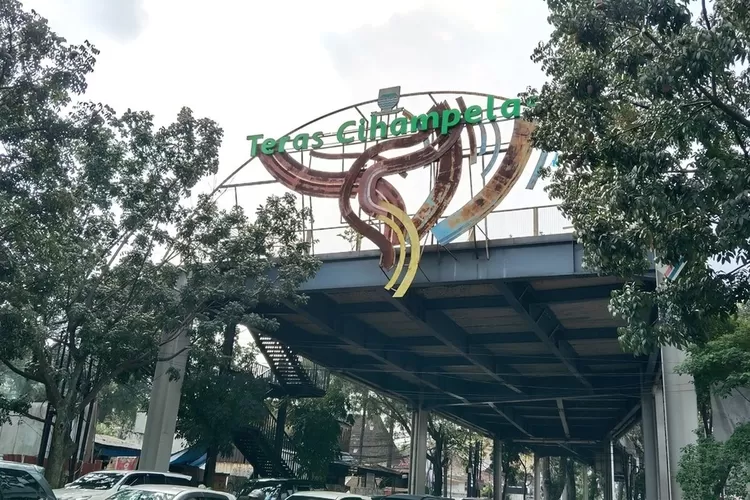 Teras Cihampelas Bandung 2025: Nasib Ikon Wisata Terancam Dibongkar Teras Cihampelas Bandung 2025: Nasib Ikon Wisata Terancam Dibongkar
