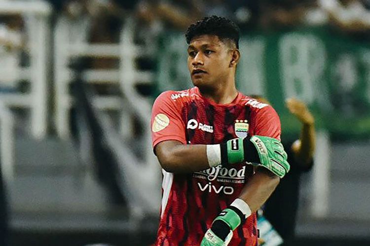 Ditinggal Persib, Sheva Sanggasi Siap Bangkit dan Bersinar di Persijap Jepara! Ditinggal Persib, Sheva Sanggasi Siap Bangkit dan Bersinar di Persijap Jepara!