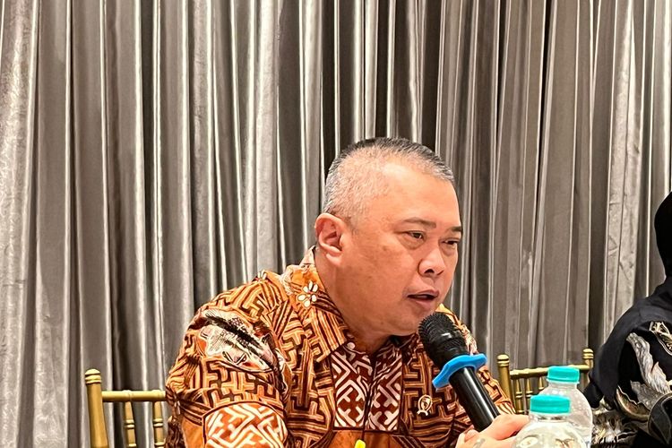 Kunjungan Wisata Anjlok, Farhan Minta Bandara Husein Diaktifkan Kunjungan Wisata Anjlok, Farhan Minta Bandara Husein Diaktifkan