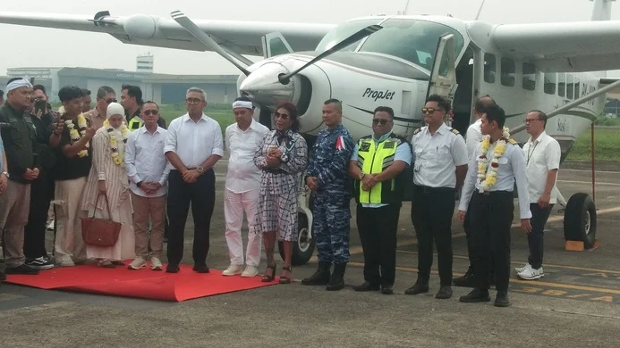 Reaktivasi Bandara Husein Sastranegara Dimulai, Susi Air Terbang Perdana dari Bandung Reaktivasi Bandara Husein Sastranegara Dimulai, Susi Air Terbang Perdana dari Bandung