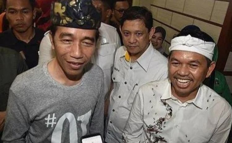 Pengkultusan Dedi Mulyadi, Pengamat Ingatkan Dampaknya Bagi Demokrasi Pengkultusan Dedi Mulyadi, Pengamat Ingatkan Dampaknya Bagi Demokrasi