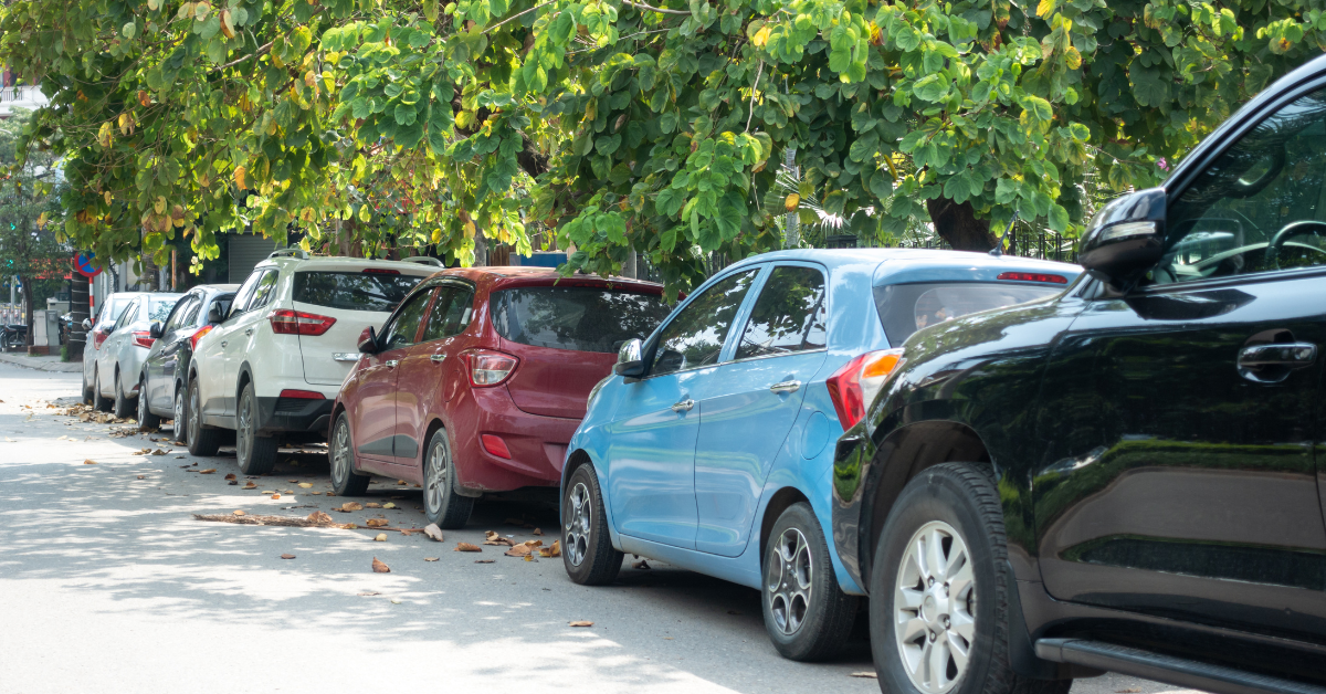 Warga Bandung Wajib Tahu! 7 Tips Parkir Paralel Anti Gagal di Jalanan Padat Warga Bandung Wajib Tahu! 7 Tips Parkir Paralel Anti Gagal di Jalanan Padat
