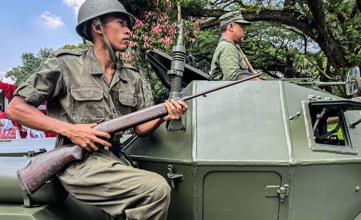 Parade Juang Bandung Lautan Api Warnai Harvetnas ke-76