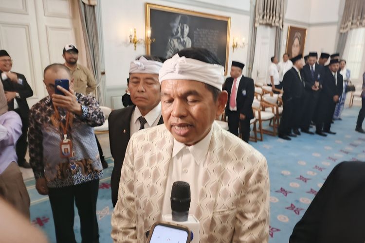 Perkuat Koordinasi, Dedi Mulyadi Sebar Kepala Dinas ke Daerah Perkuat Koordinasi, Dedi Mulyadi Sebar Kepala Dinas ke Daerah