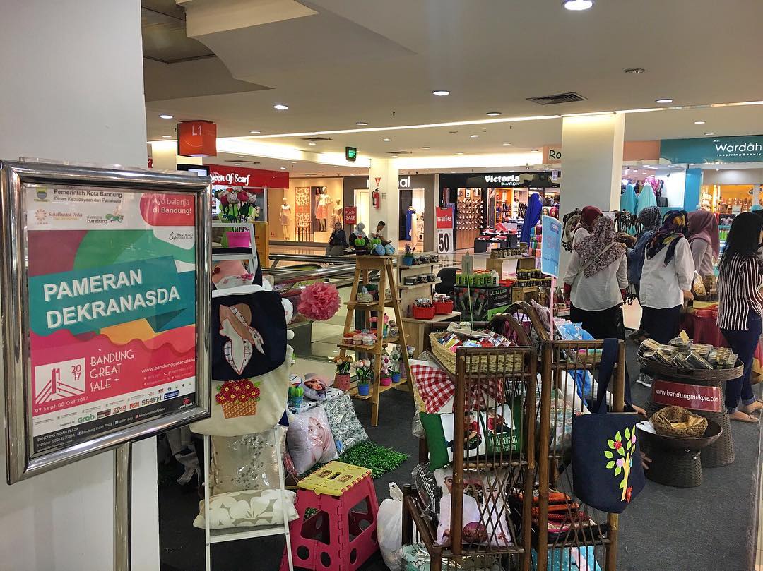 Tempat Kulakan Murah di Bandung untuk Pedagang & Reseller Tempat Kulakan Murah di Bandung untuk Pedagang & Reseller