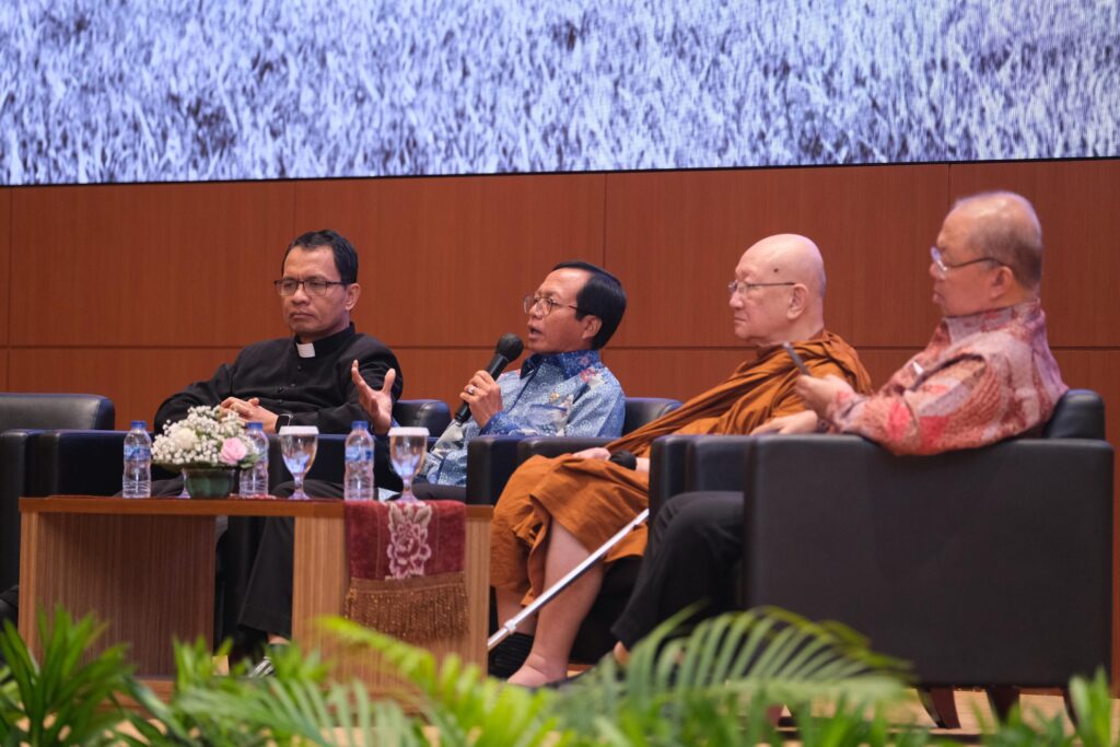 Doa Bersama Lintas Agama DJP Teguhkan Semangat Kemerdekaan dan Penerimaan Negara Doa Bersama Lintas Agama DJP Teguhkan Semangat Kemerdekaan dan Penerimaan Negara