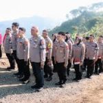 Polres Cimahi HUT RI ke-80: Kibarkan Merah Putih di Dua Gunung