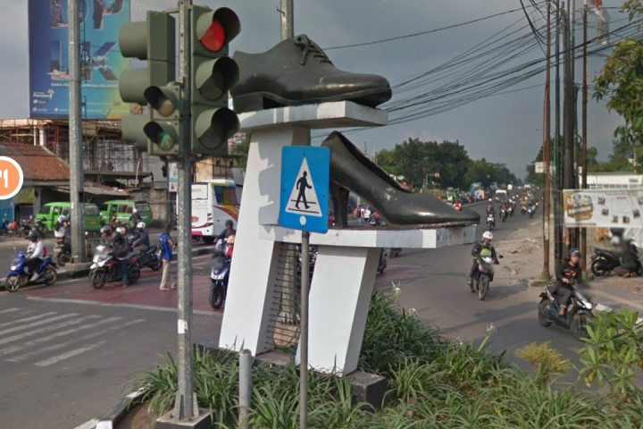 Monumen Sepatu Cibaduyut Akan Dibangun Kembali, Simbol Kejayaan Sepatu Bandung Monumen Sepatu Cibaduyut Akan Dibangun Kembali, Simbol Kejayaan Sepatu Bandung