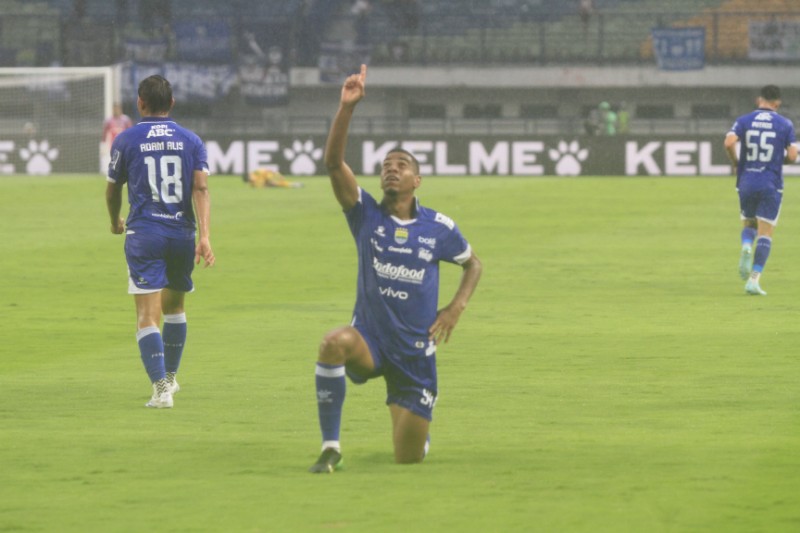 Ulliam Barros Persib Bandung Ingin Ikuti Jejak David da Silva Ulliam Barros Persib Bandung Ingin Ikuti Jejak David da Silva
