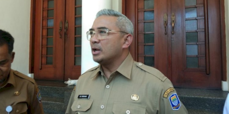 Farhan Tegas: Tak Ada Lagi Dinas Luar Negeri Pemkot Bandung Farhan Tegas: Tak Ada Lagi Dinas Luar Negeri Pemkot Bandung