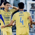 Tanpa Dominasi Bola, Persebaya & Persib Justru Melesat