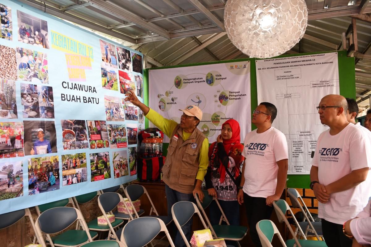Telkom Dukung Cijaura Kelola Sampah 300 Kg per Bulan