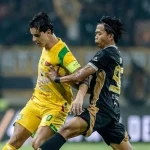 Tiga Laga Berat, 2 Kartu Merah, Persebaya Tetap Perkasa