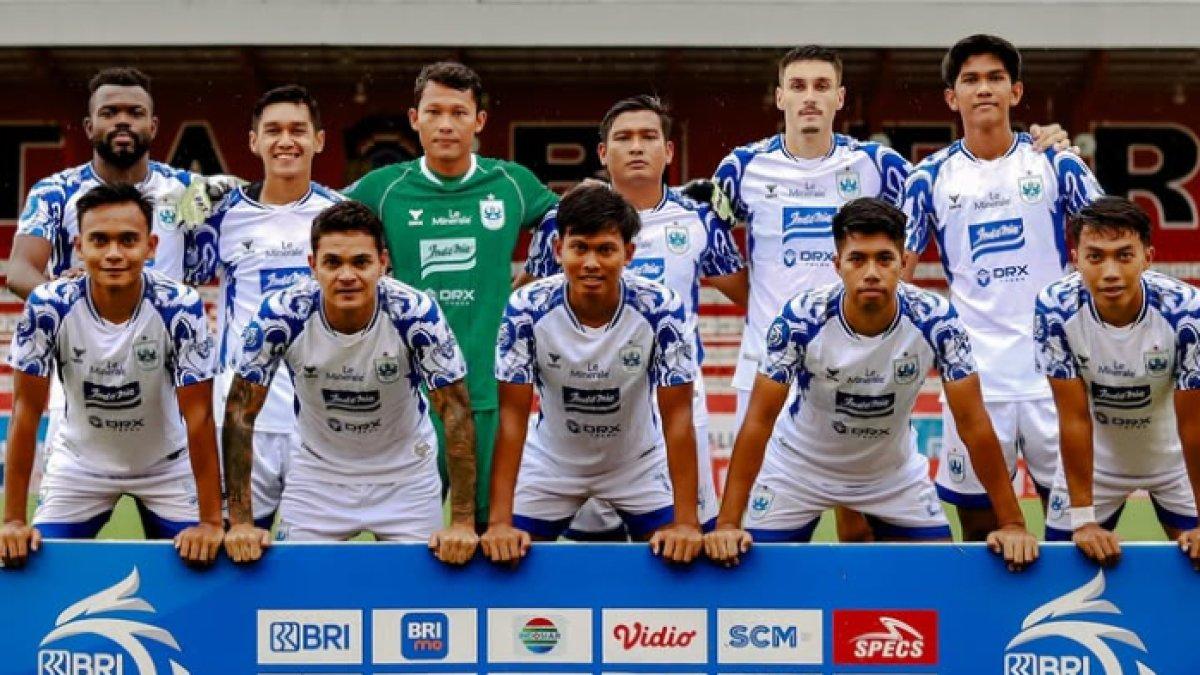 Eks Kapten PSIS Semarang Kesulitan Bersinar di Klub Baru Eks Kapten PSIS Semarang Kesulitan Bersinar di Klub Baru