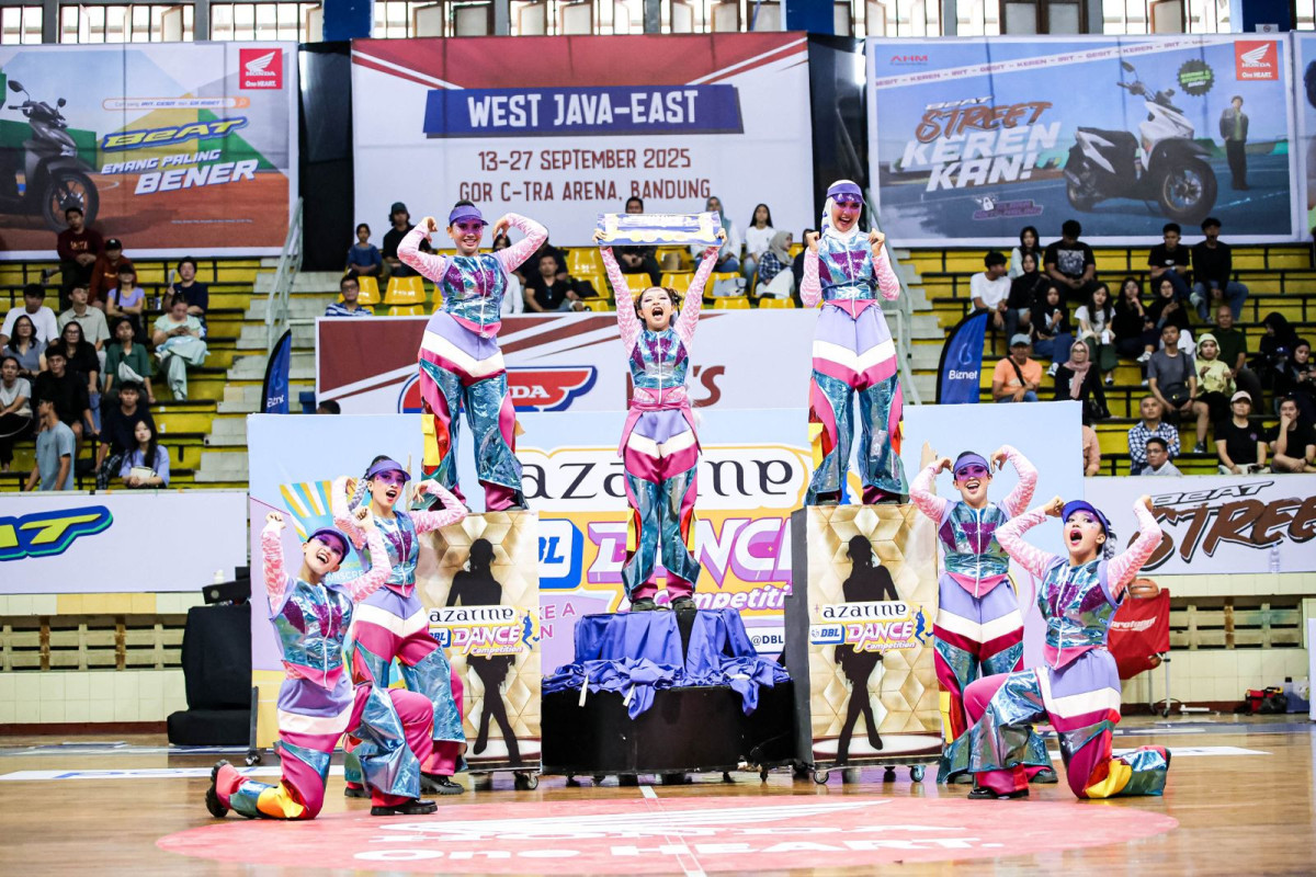 DBL Dance 2025 West Java-East: Kreativitas Pelajar Bandung Shine Like a Star! DBL Dance 2025 West Java-East: Kreativitas Pelajar Bandung Shine Like a Star!