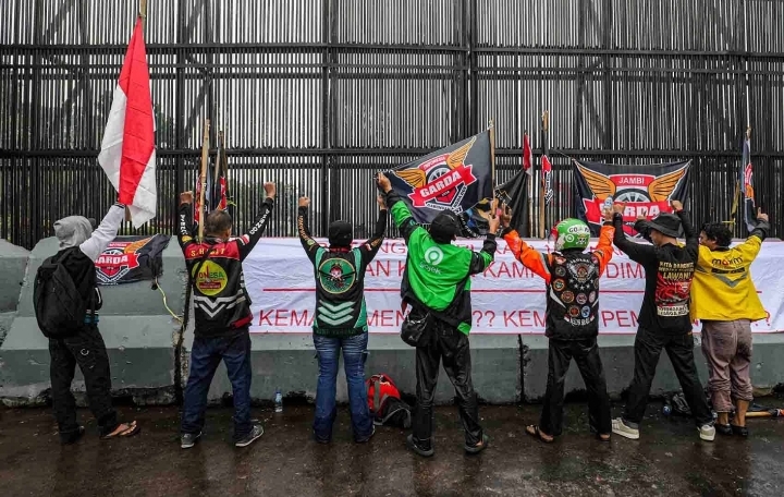 Regulasi Transportasi Online Perlu Diperjelas, MTI Jakarta Ingatkan Pemerintah Regulasi Transportasi Online Perlu Diperjelas, MTI Jakarta Ingatkan Pemerintah
