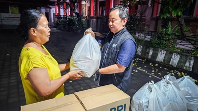 BRI Peduli Gerak Cepat Salurkan Bantuan untuk Korban Banjir Bali dan NTT BRI Peduli Gerak Cepat Salurkan Bantuan untuk Korban Banjir Bali dan NTT