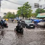 Trotoar Baru, Lembang Tetap Banjir Tiap Hujan