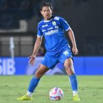 Adam Alis, Sosok Ceria di Balik Seriusnya Lini Tengah Persib Bandung