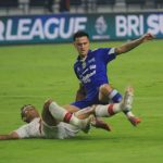 Eliano Reijnders Persib Bandung Tampil Serba Bisa, Pilar Penting di Lini Pertahanan Maung Bandung