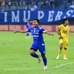 Persib Tanpa Febri dan Rezaldi Lawan PSBS Biak