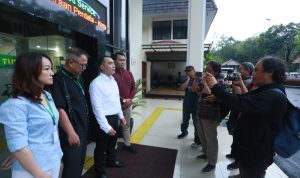 Tragedi Anggrek Bandung, Dokter Ungkap HS Diduga Alami Serangan Epilepsi di Dalam Mobil Tragedi Anggrek Bandung, Dokter Ungkap HS Diduga Alami Serangan Epilepsi di Dalam Mobil