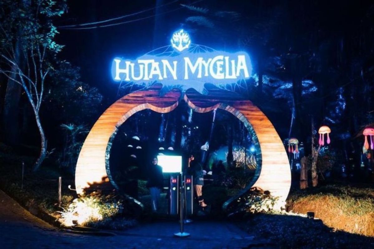 4 Wisata Malam Bandung Paling Hits dan Romantis 4 Wisata Malam Bandung Paling Hits dan Romantis