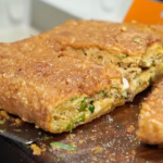 3 Martabak Asin Bandung Paling Enak, Diet pun Kalah!