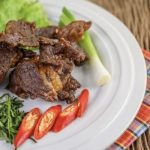 10 Wisata Kuliner Legendaris Bandung yang Wajib Dicoba!
