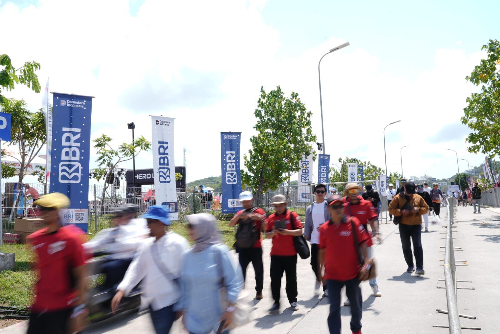 BRI MotoGP Mandalika 2025 Dorong Ekonomi dan UMKM Indonesia Mendunia BRI MotoGP Mandalika 2025 Dorong Ekonomi dan UMKM Indonesia Mendunia