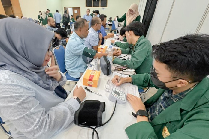Gebyar Cek Kesehatan Gratis Unpas Wujudkan Kampus Sehat dan Produktif Gebyar Cek Kesehatan Gratis Unpas Wujudkan Kampus Sehat dan Produktif