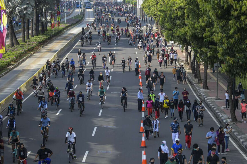 Panggung Hiburan Car Free Day Bandung Panggung Hiburan Car Free Day Bandung