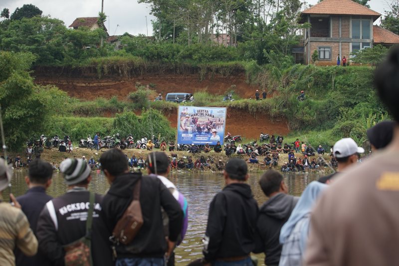 Umuh Muchtar dan Mantan Pemain Persib Siap Bernostalgia di Akhir Pekan Umuh Muchtar dan Mantan Pemain Persib Siap Bernostalgia di Akhir Pekan